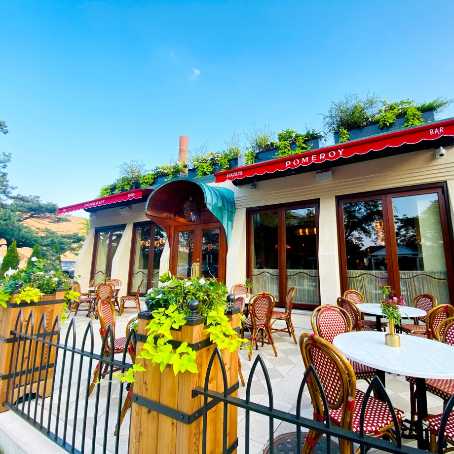 Front entry at Pomeroy Restaurant